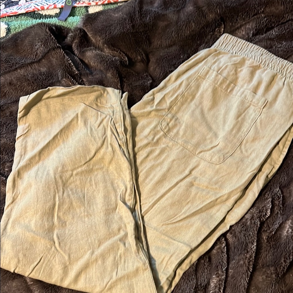 Women’s high wasted linen blend pants